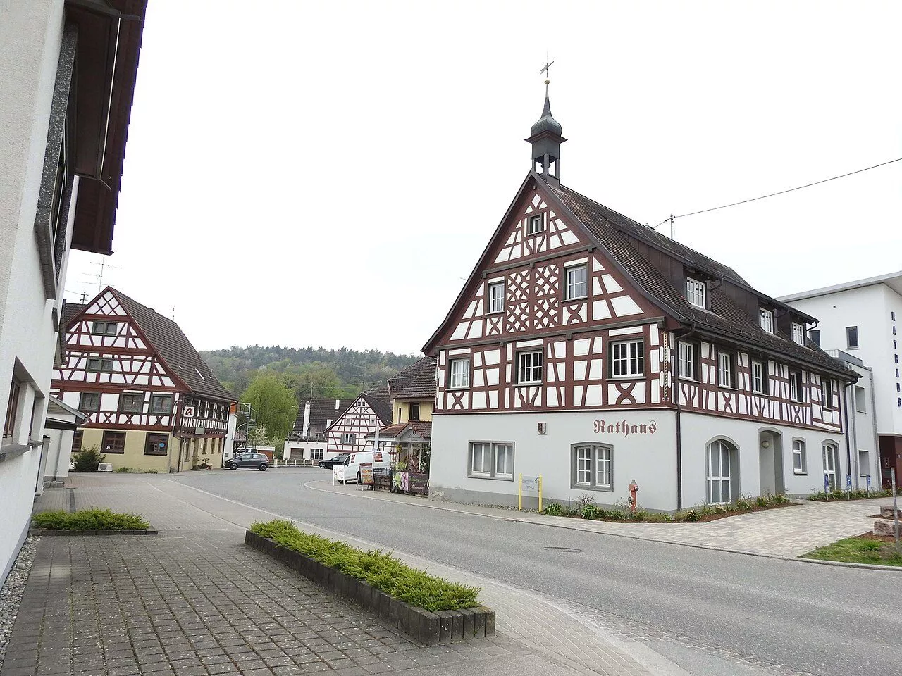 Eigeltingen, Hauptstr - Rathaus | Immobilienmakler Eigeltingen - Wüstenrot Immobilien