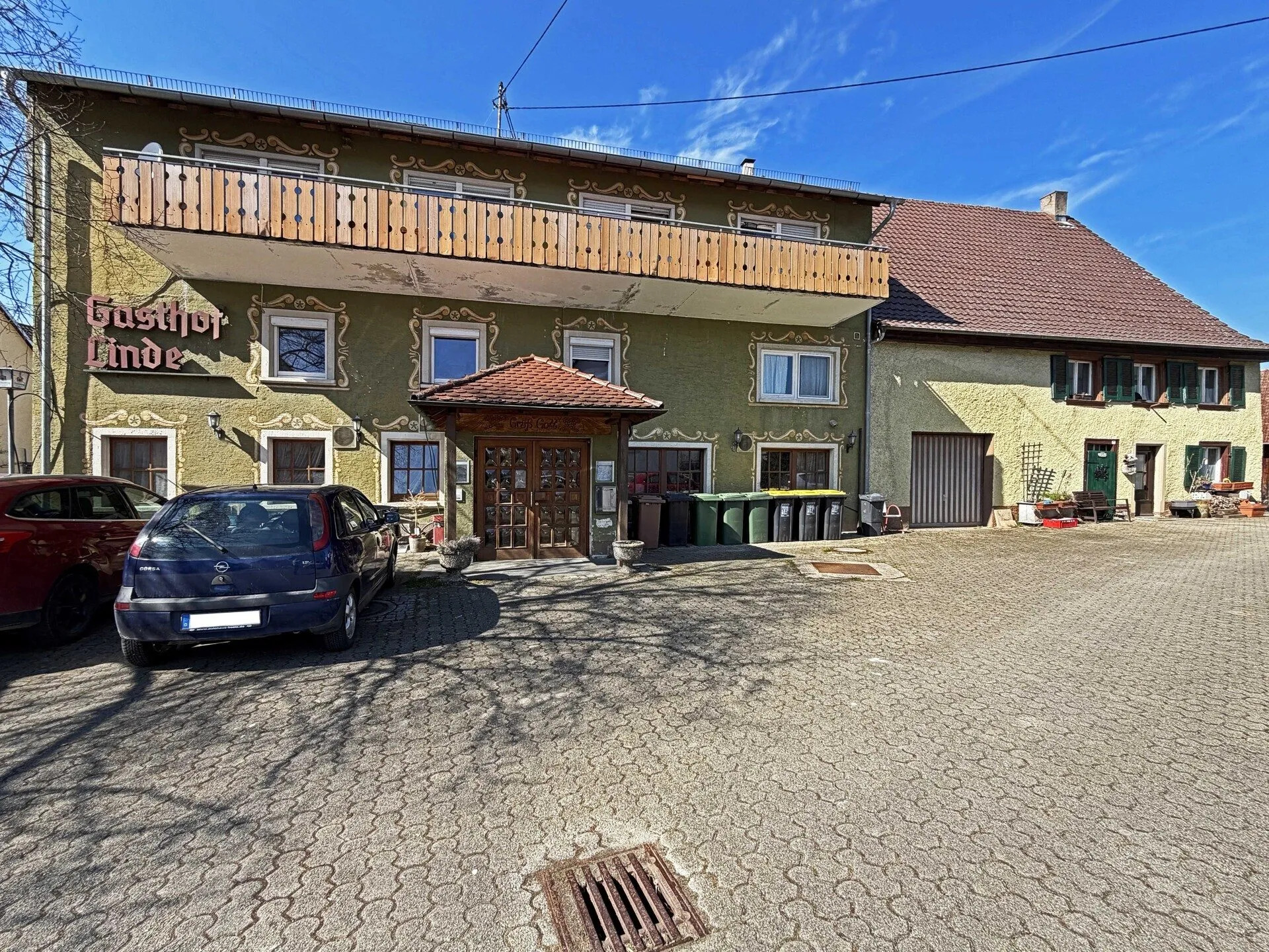 Immobilienangebot - Donaueschingen / Neudingen - Alle - Ehemaliges Gasthaus mit 11 Gästezimmern plus
separates Wohnhaus. Gute Mieteinnahmen. Zum
TOP-Preis.