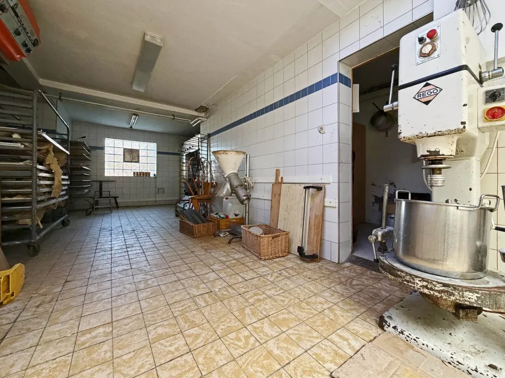 Immobilienangebot - Donaueschingen / Neudingen - Alle - Ehemaliges Gasthaus mit 11 Gästezimmern plus
separates Wohnhaus. Gute Mieteinnahmen. Zum
TOP-Preis.