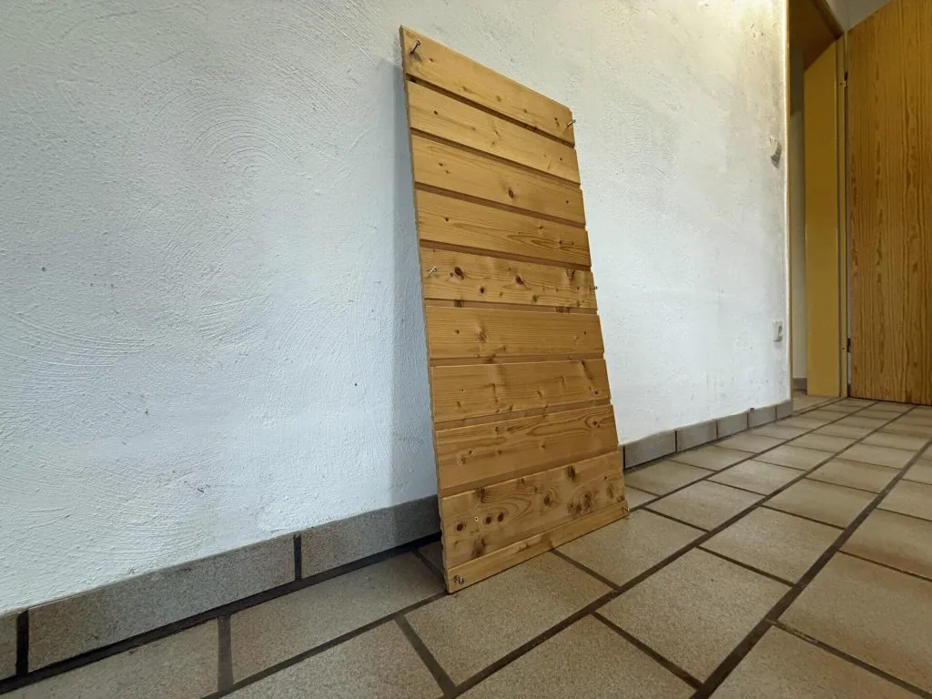 Immobilienangebot - Seitingen-Oberflacht - Alle - Besonderes Haus für besondere Ideen.
10 Zimmer auf 240 m². Mit Garten und
großen Garagen. TOP-Preis.