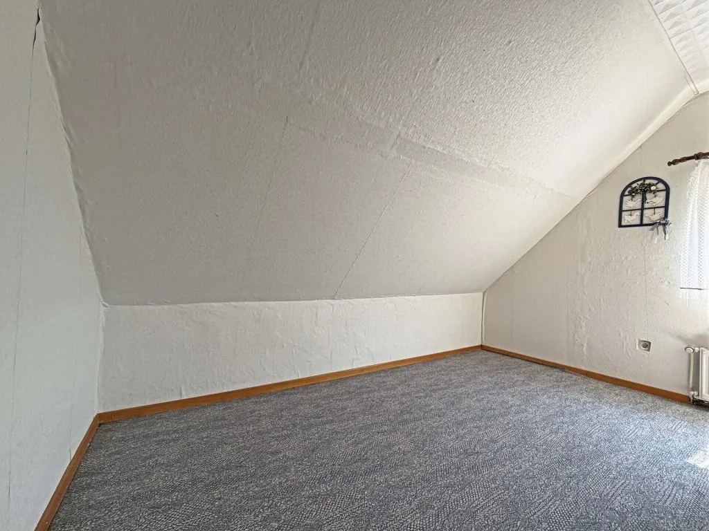 Immobilienangebot - Ditzum - Alle - Moin Ostfriesland. Moin Zuhause.
5 Zimmer voller Gemütlichkeit auf
121 m². Traum-Grundstück. Garage.