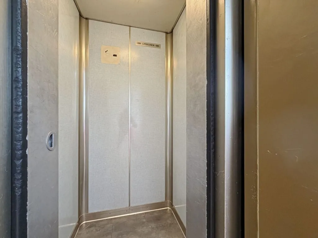 Immobilienangebot - Konstanz / Petershausen - Alle - Sorry...leider reserviert. 1 großes Zimmer plus Küche, Bad und Balkon. 33 m² nur für Dich.