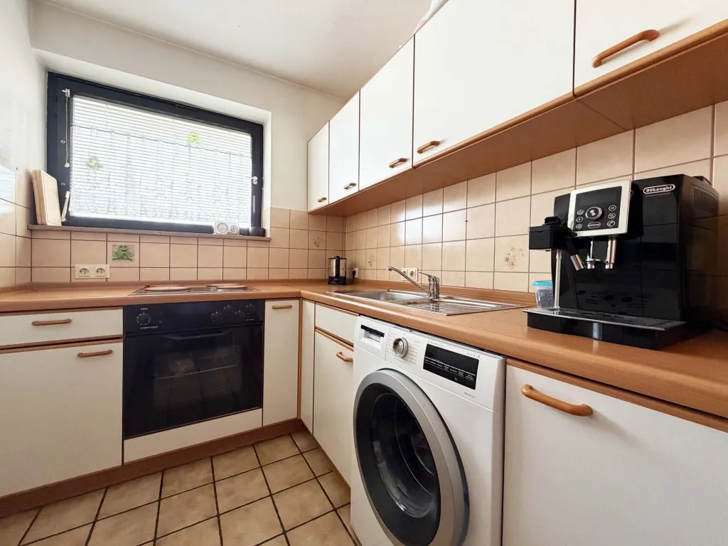 Immobilienangebot - Rietheim-Weilheim / Rietheim - Alle - Kapitalanlage zum TOP-Preis gesucht?
Dazu ein zuverlässiger Mieter gesucht?
2 Zimmer. 56 m². Garage.