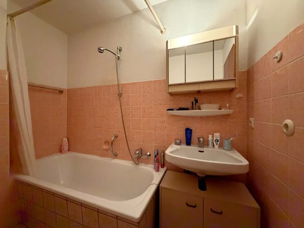 Immobilienangebot - Rietheim-Weilheim / Rietheim - Alle - Kapitalanlage zum TOP-Preis gesucht?
Dazu ein zuverlässiger Mieter gesucht?
2 Zimmer. 56 m². Garage.