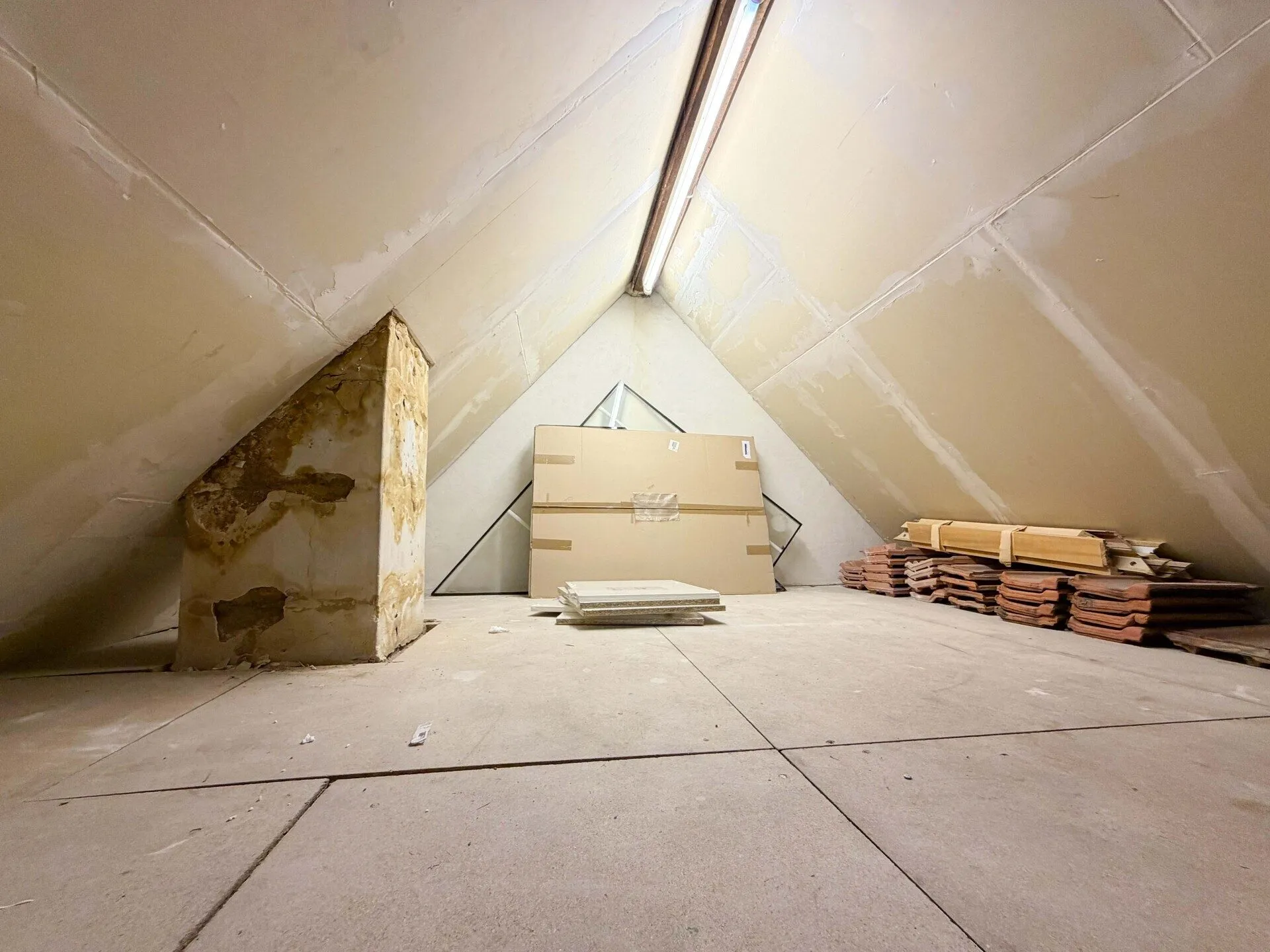 Immobilienangebot - Weil im Schönbuch - Alle - Sofort Kartons packen: 2 Zimmer auf ca. 59 m².
Luftig & hell mit XL-Stauraum, Balkonen und
Garage
